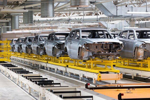 20230803135654 fpdl.in photo of automobile production line modern car assembly plant modern and hightech automotive industry conveyor of auto bodies 645730 764 normal - Автоматизация автомобильной промышленности – экспертиза assino